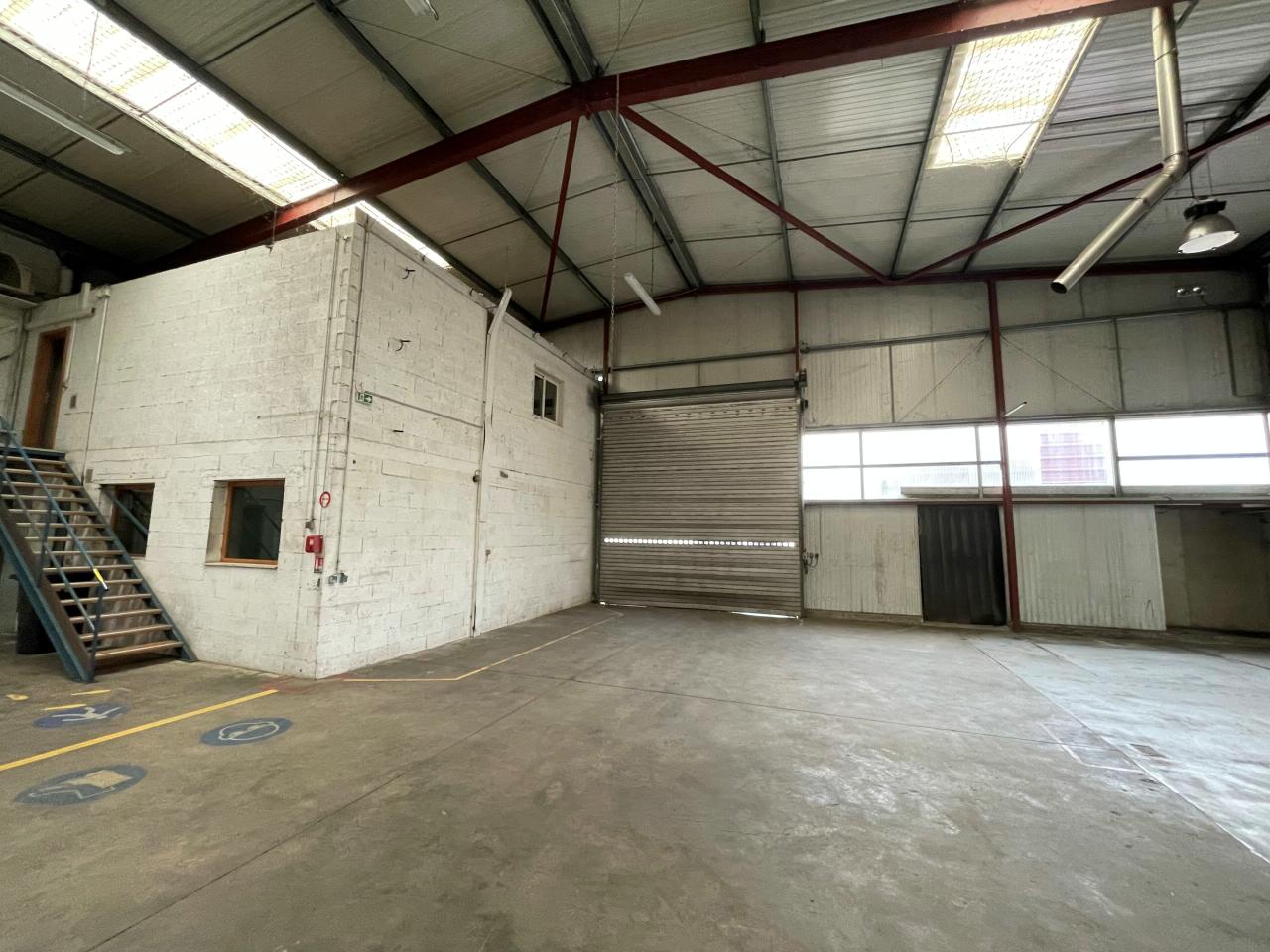 Local d'activité Vendenheim 803m² Location local d'activité Vendenheim Bas-Rhin OLACT2420498 5